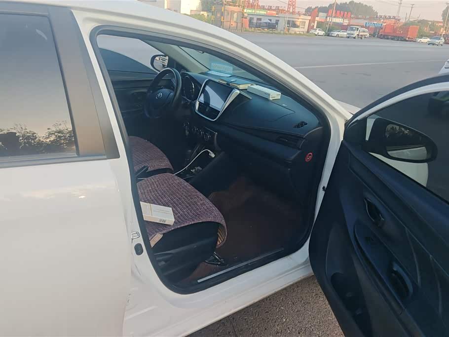 Toyota YARiS L Zhixuan
