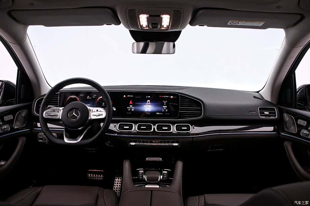 Mercedes-Benz GLS, 2023 все фото