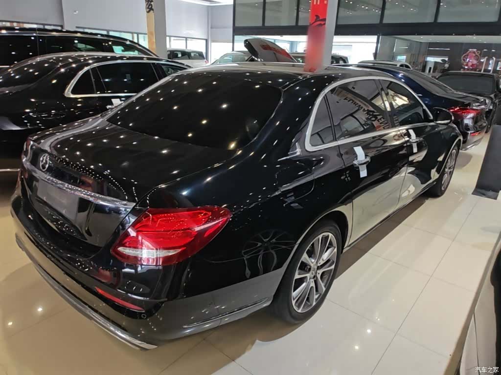 Mercedes-Benz E-Class, 2018 7