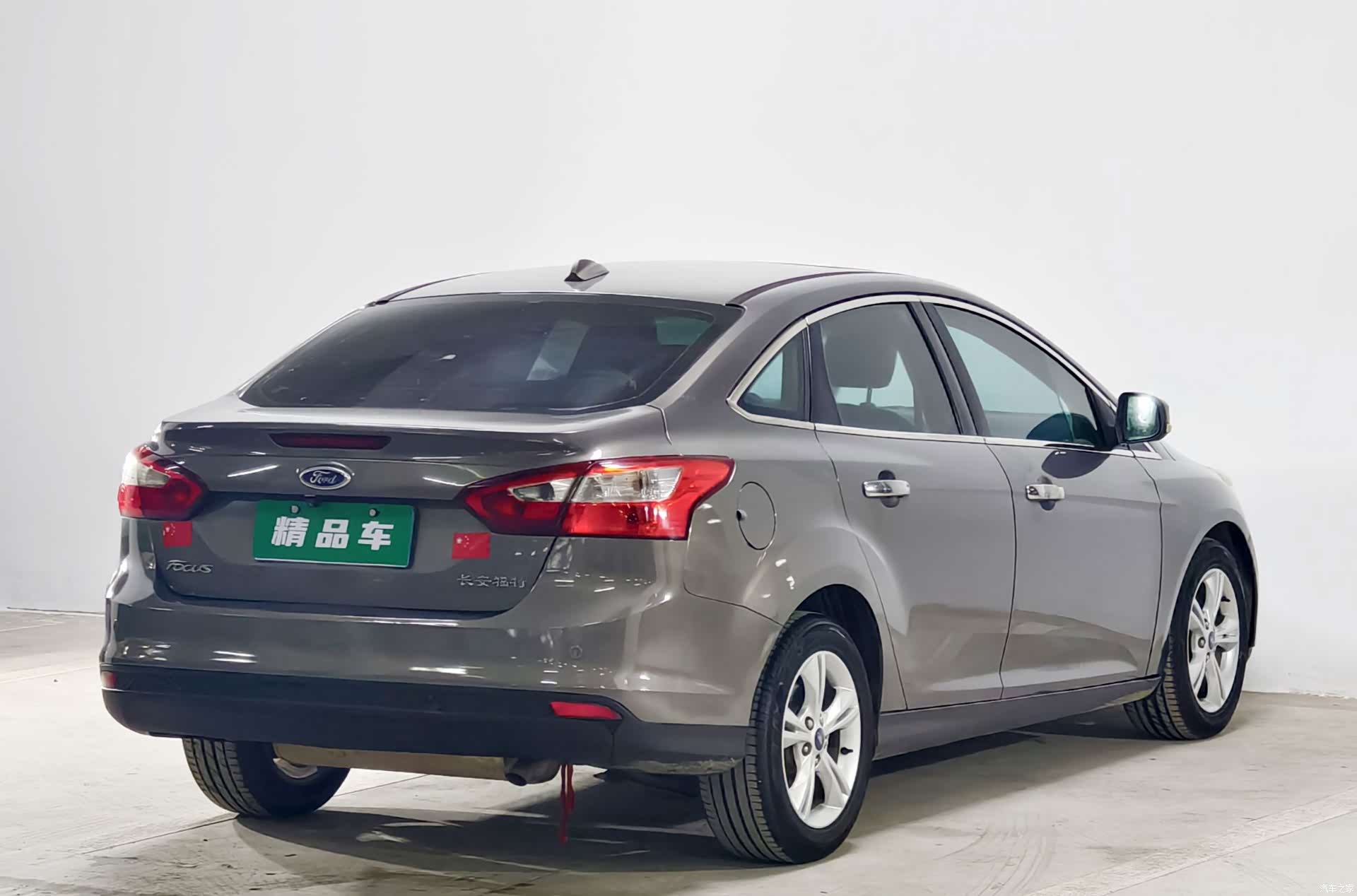 Ford Focus, 2012 4