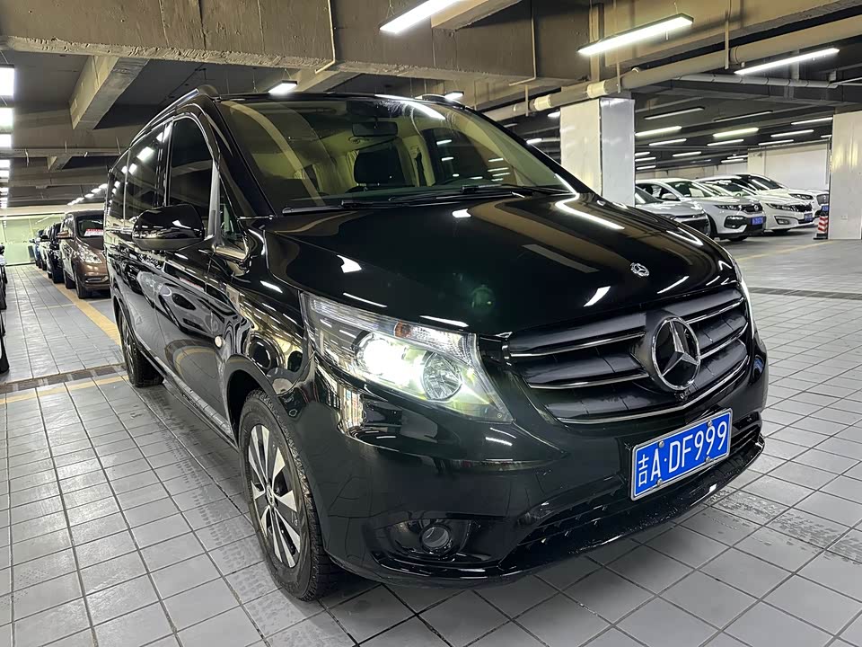 Mercedes-Benz Vito