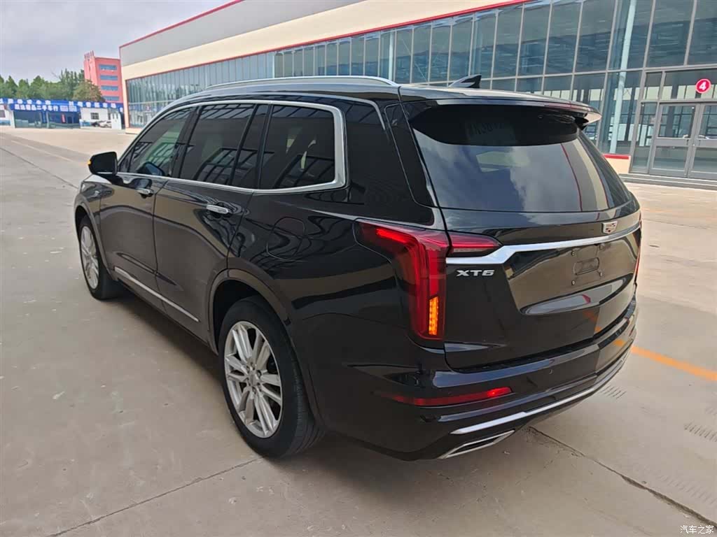Cadillac XT6, 2021 все фото
