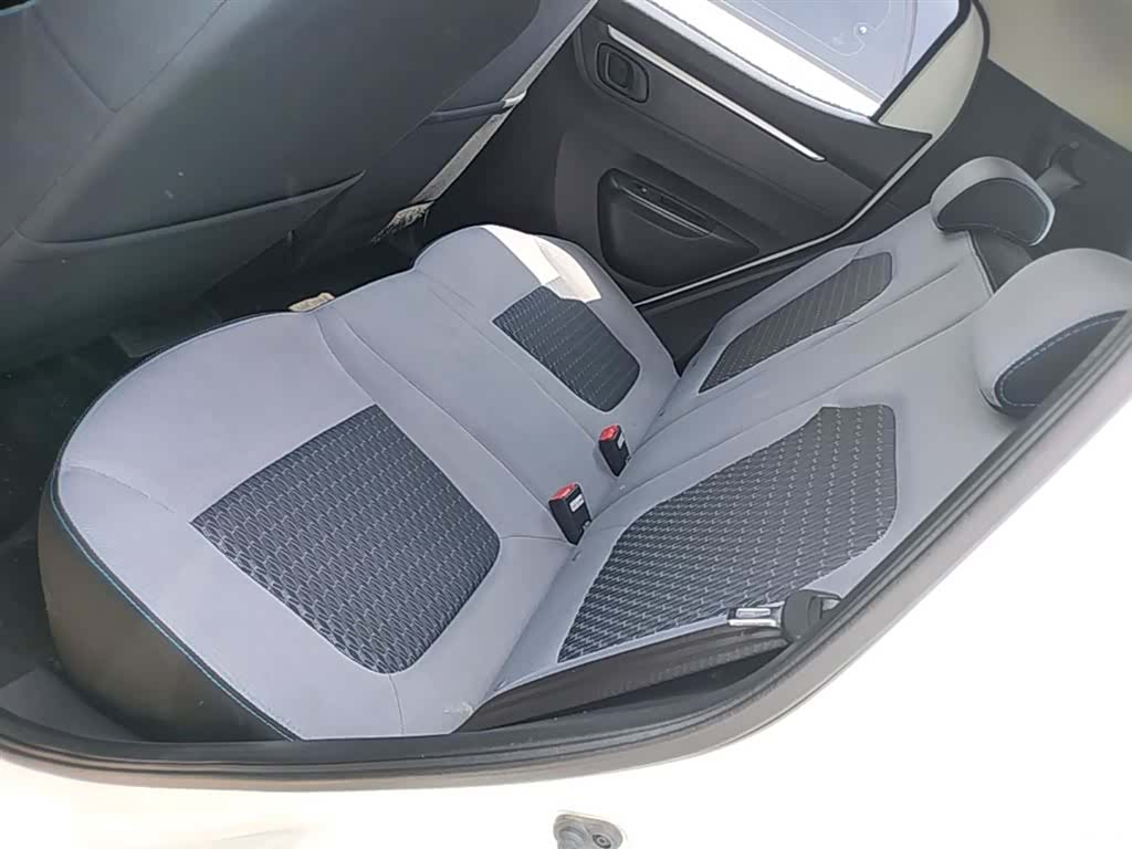Nissan e30, 2022 17