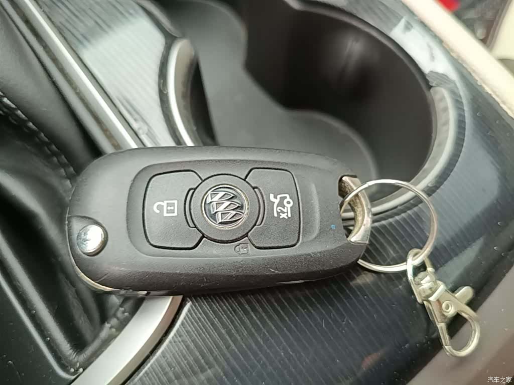 Buick Verano, 2017 9