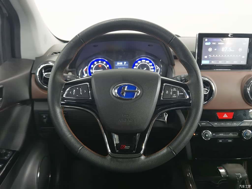 BAIC Q25, 2018 11