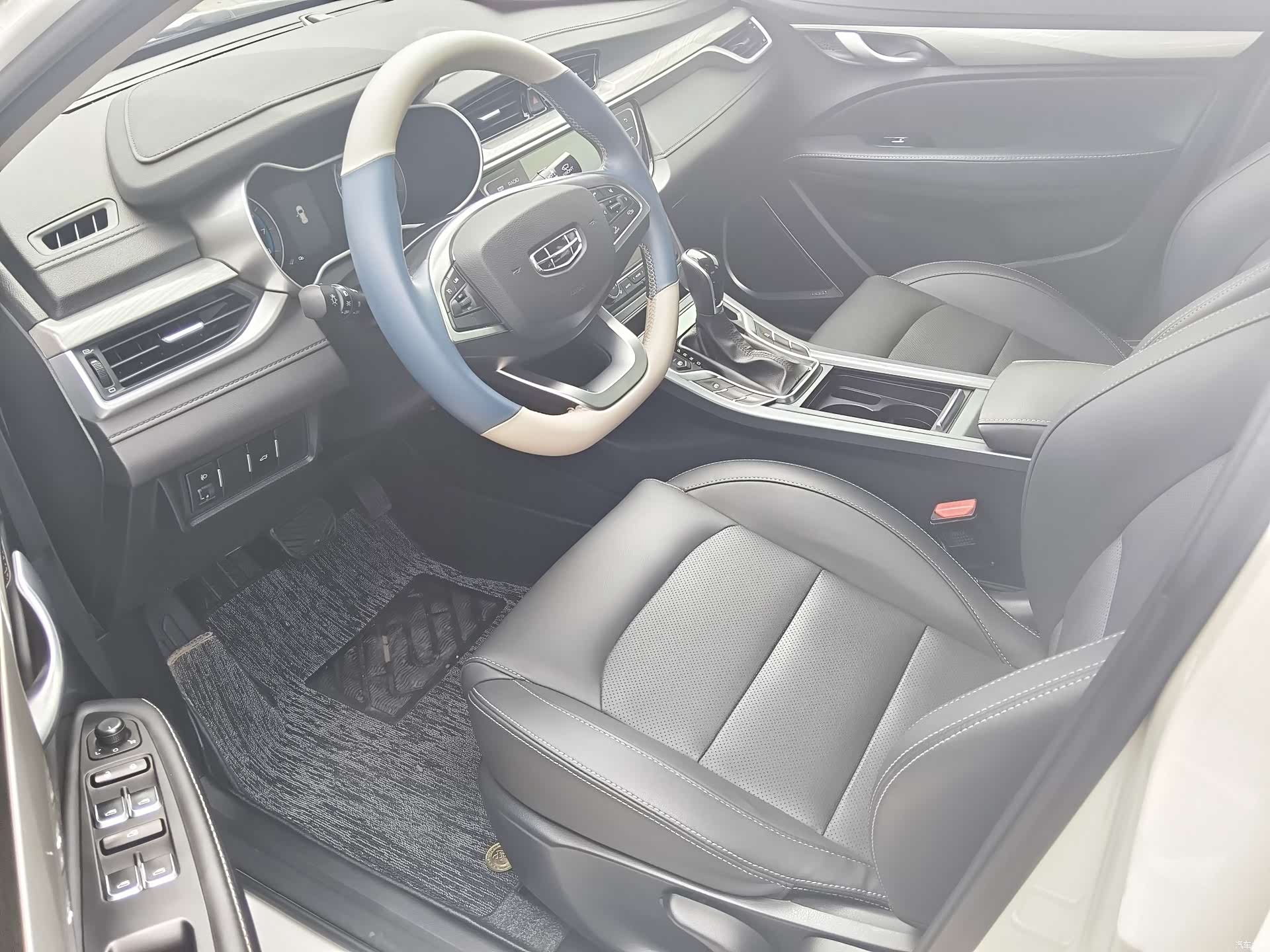 Geely Emgrand, 2020 8
