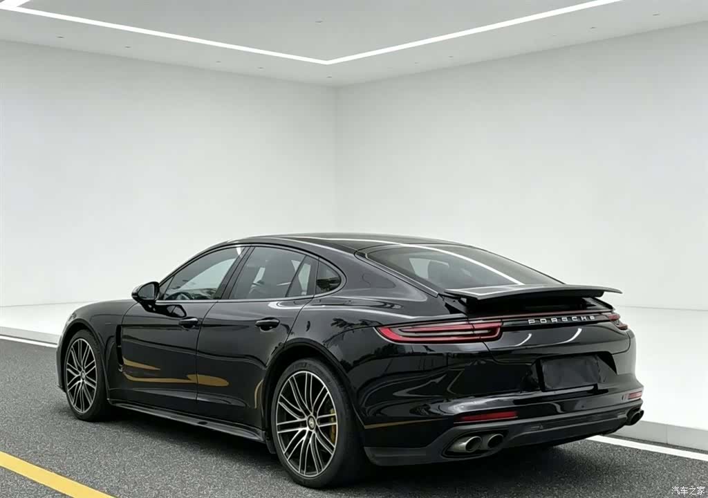 Porsche Panamera, 2017 6
