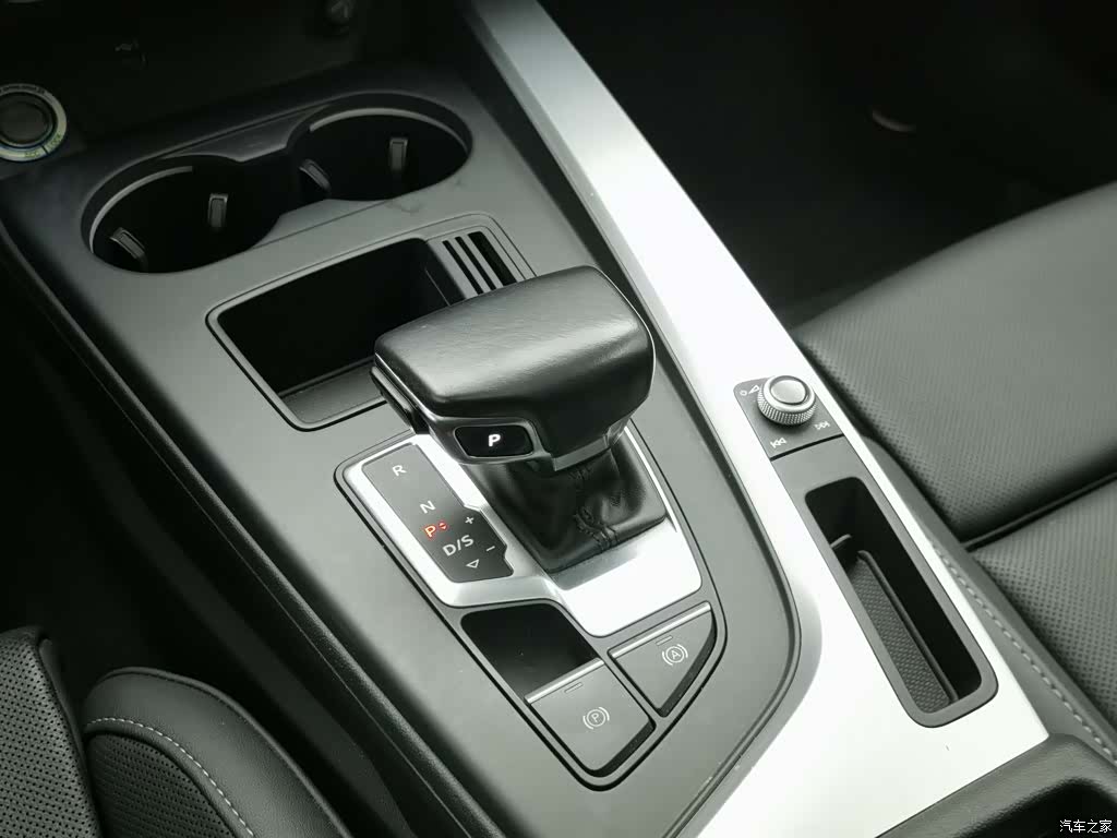 Audi A4L, 2023 13