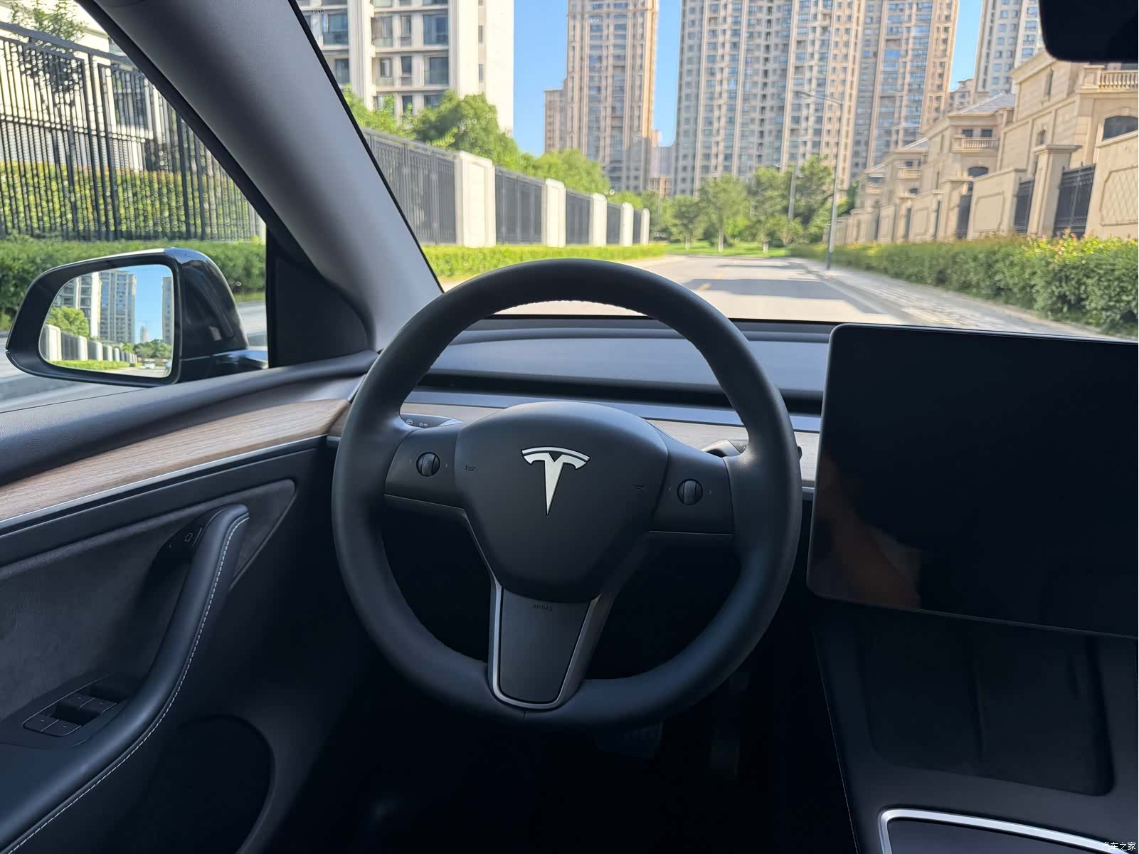 Tesla Model Y, 2023 12