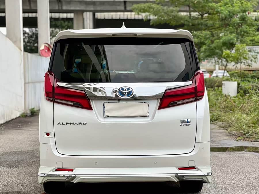 Toyota Alphard 2020, фото 15