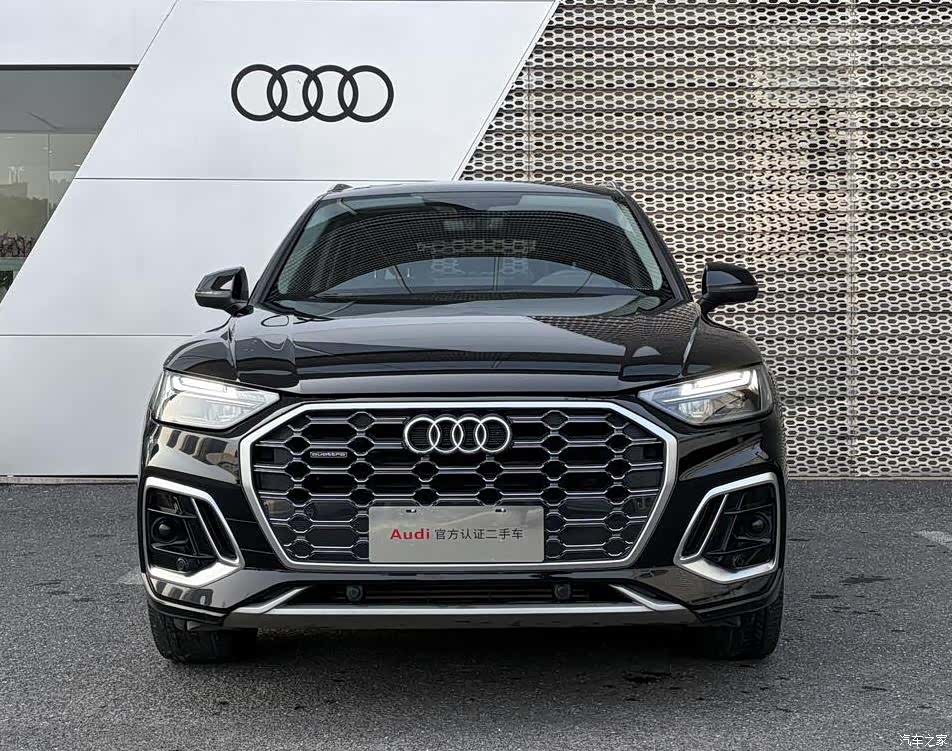 Audi Q5L, 2022 2