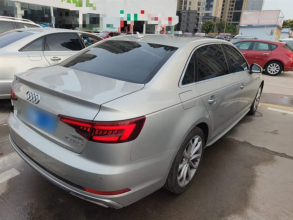 Audi A4L