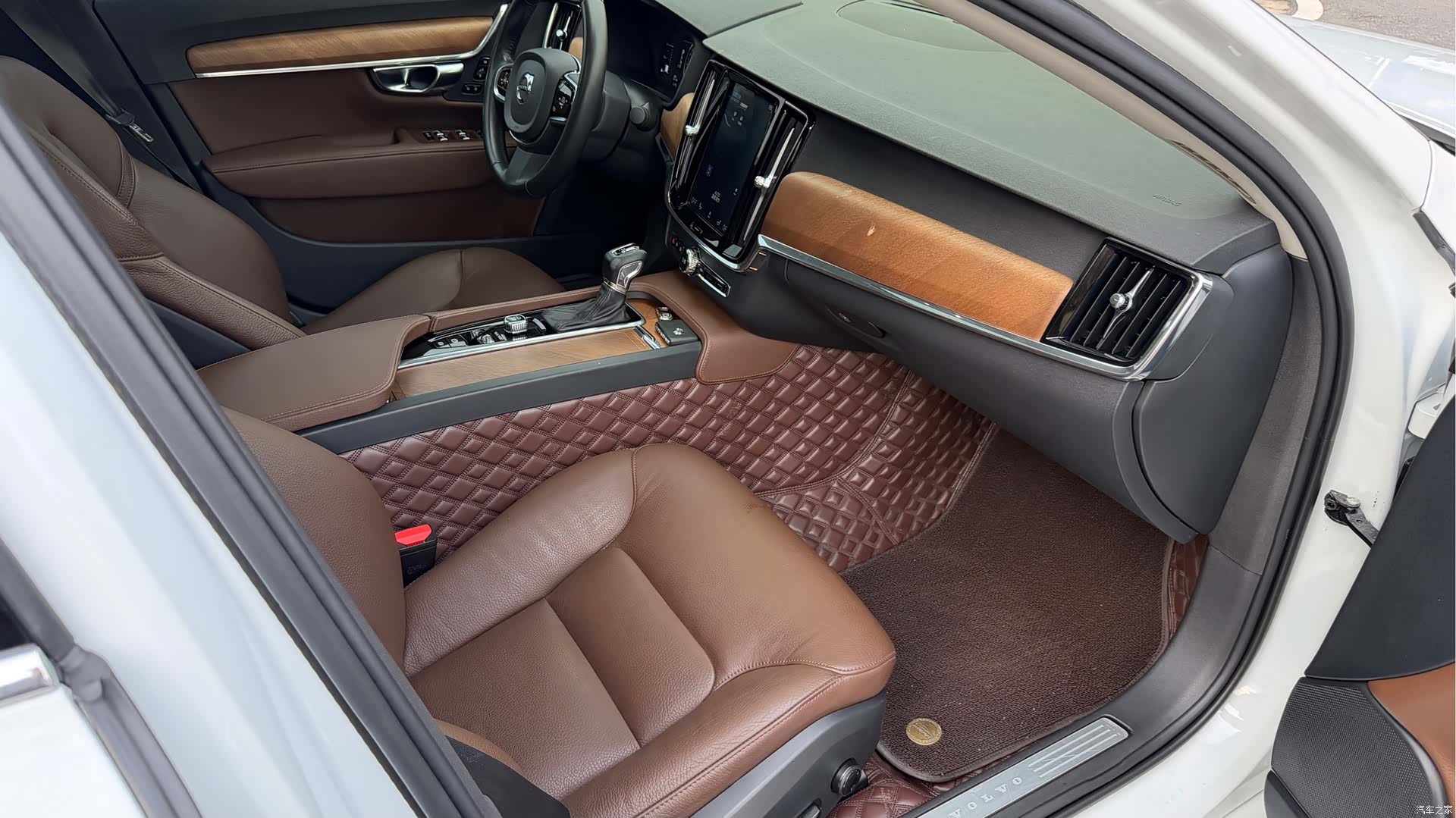 Volvo S90, 2019 8