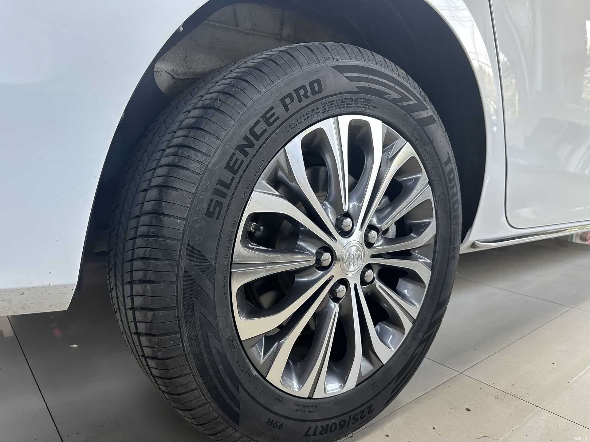 Buick GL8, 2023 19