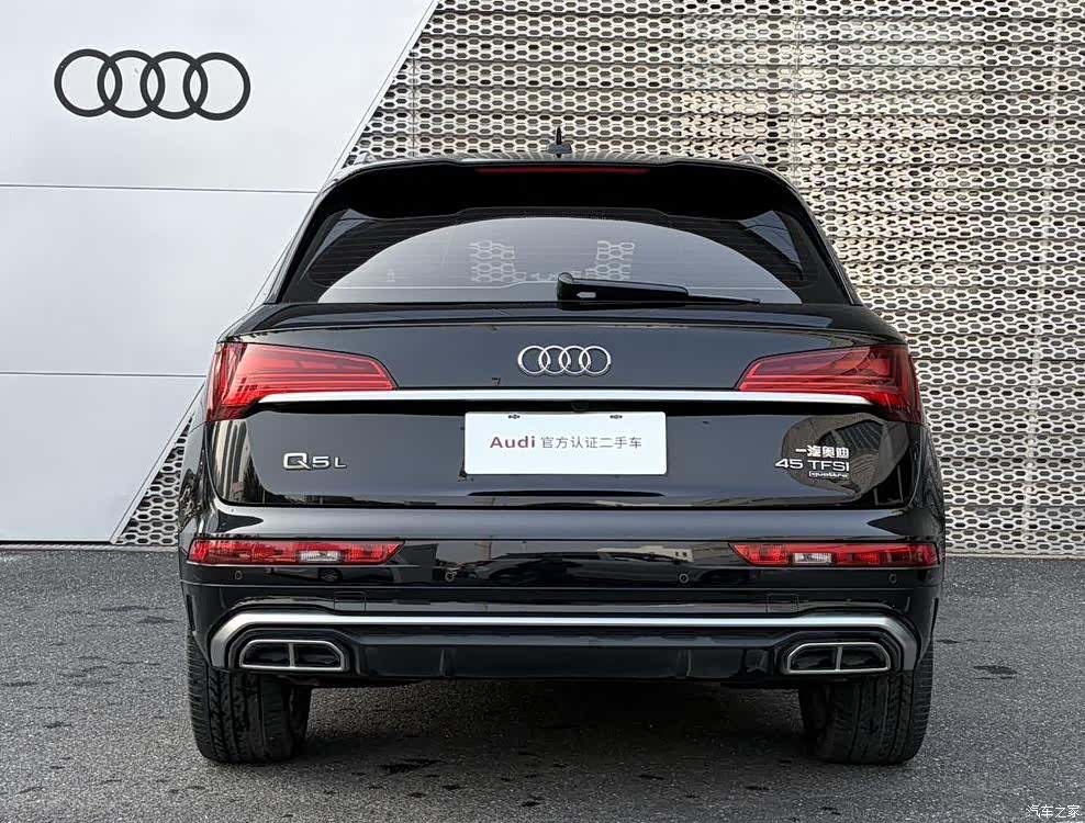 Audi Q5L, 2022 все фото