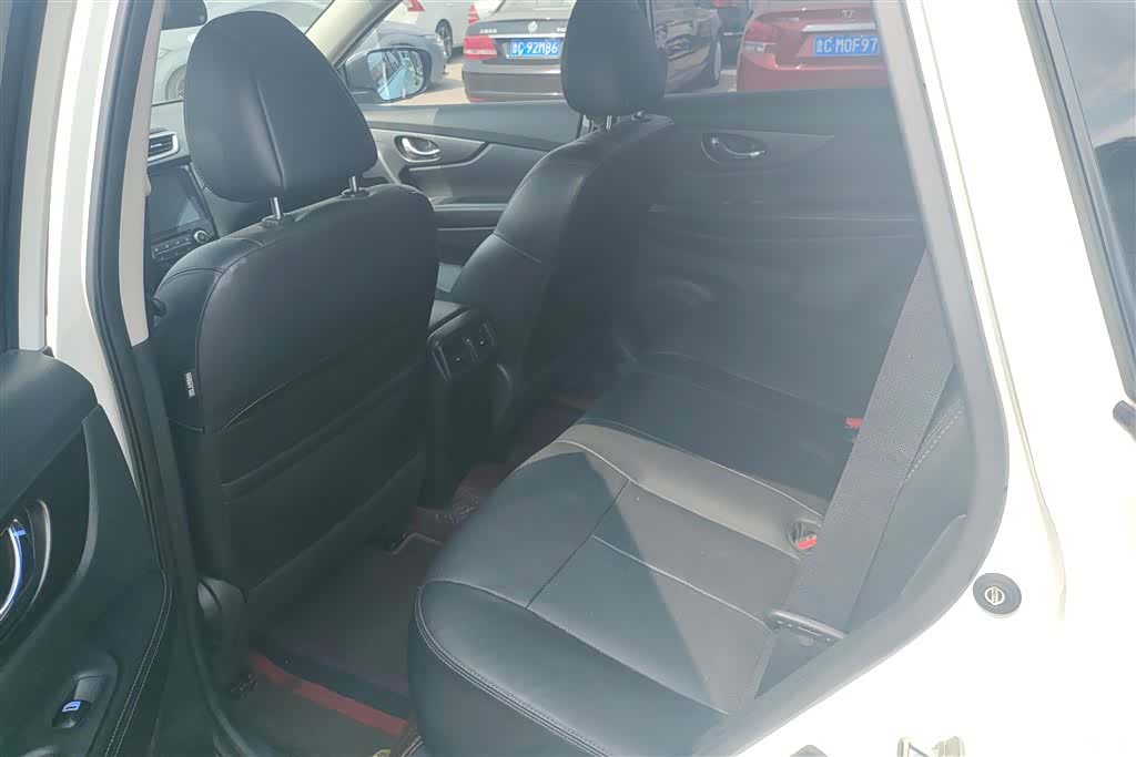Nissan X-Trail, 2016 11