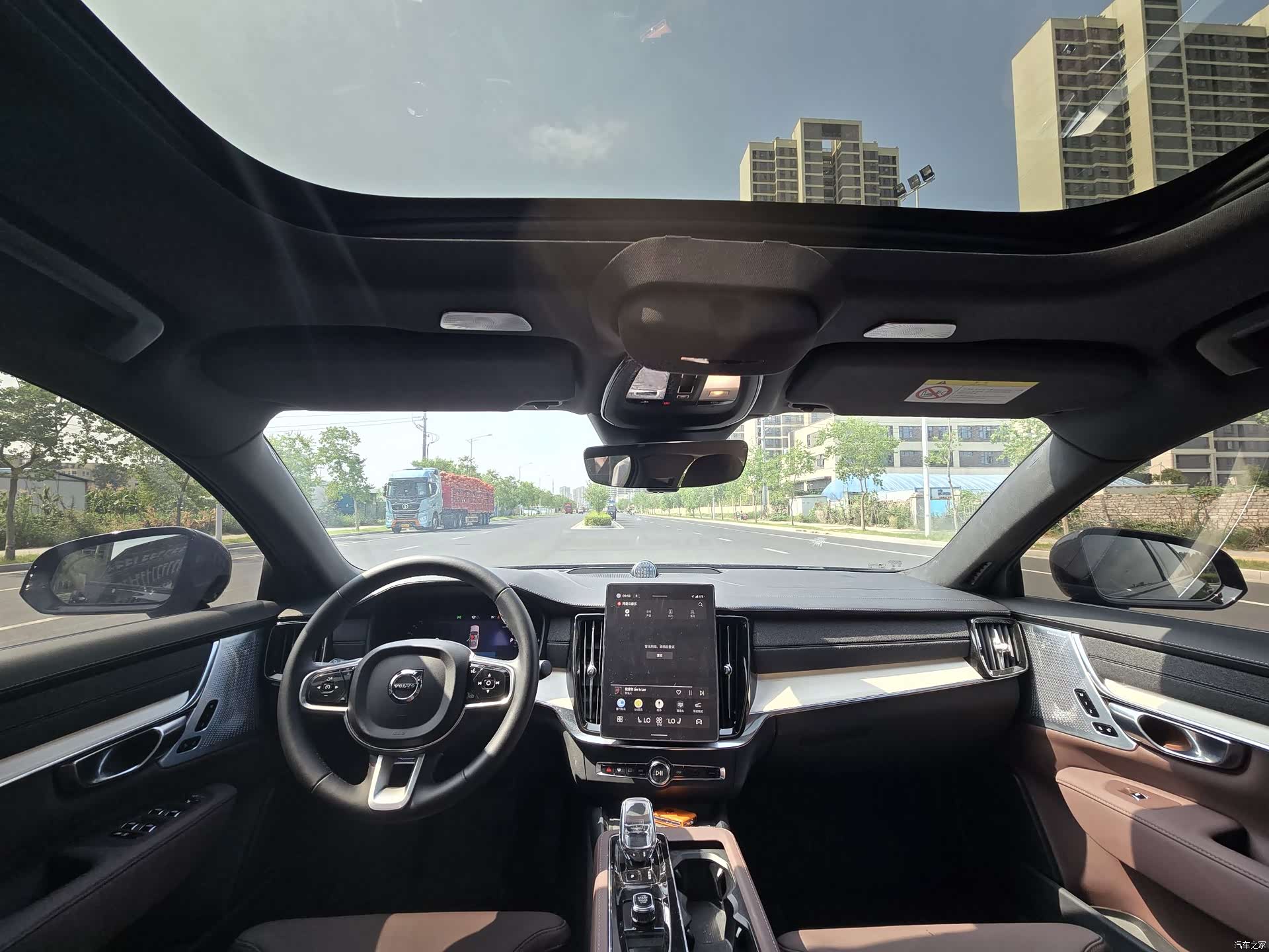Volvo S90, 2025 все фото