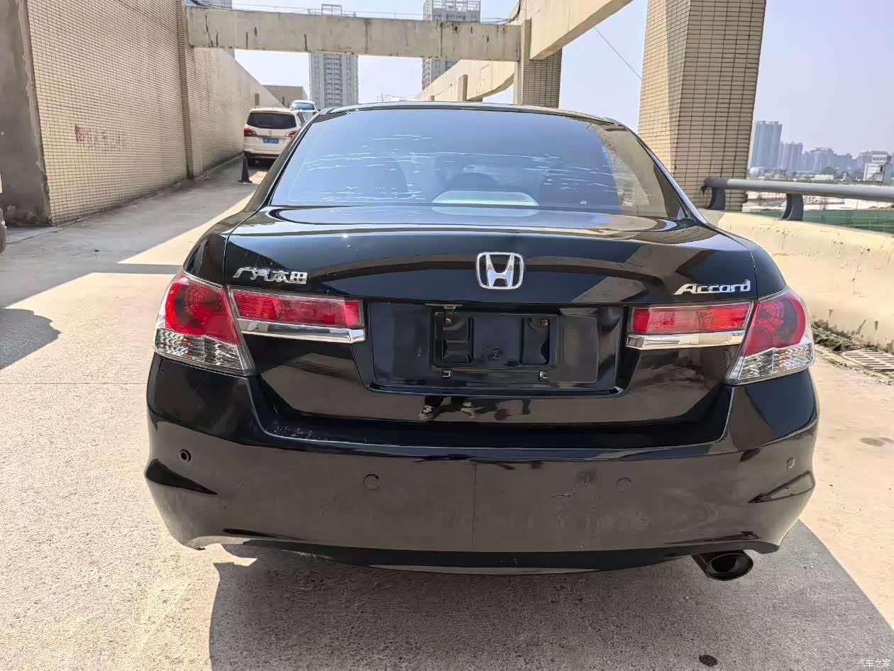 Honda Accord, 2012 4