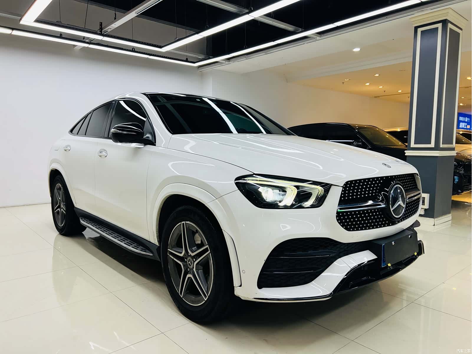 Mercedes-Benz GLE, 2021 3