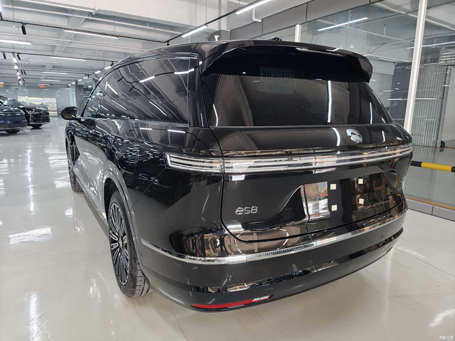 NIO ES8, 2026 7