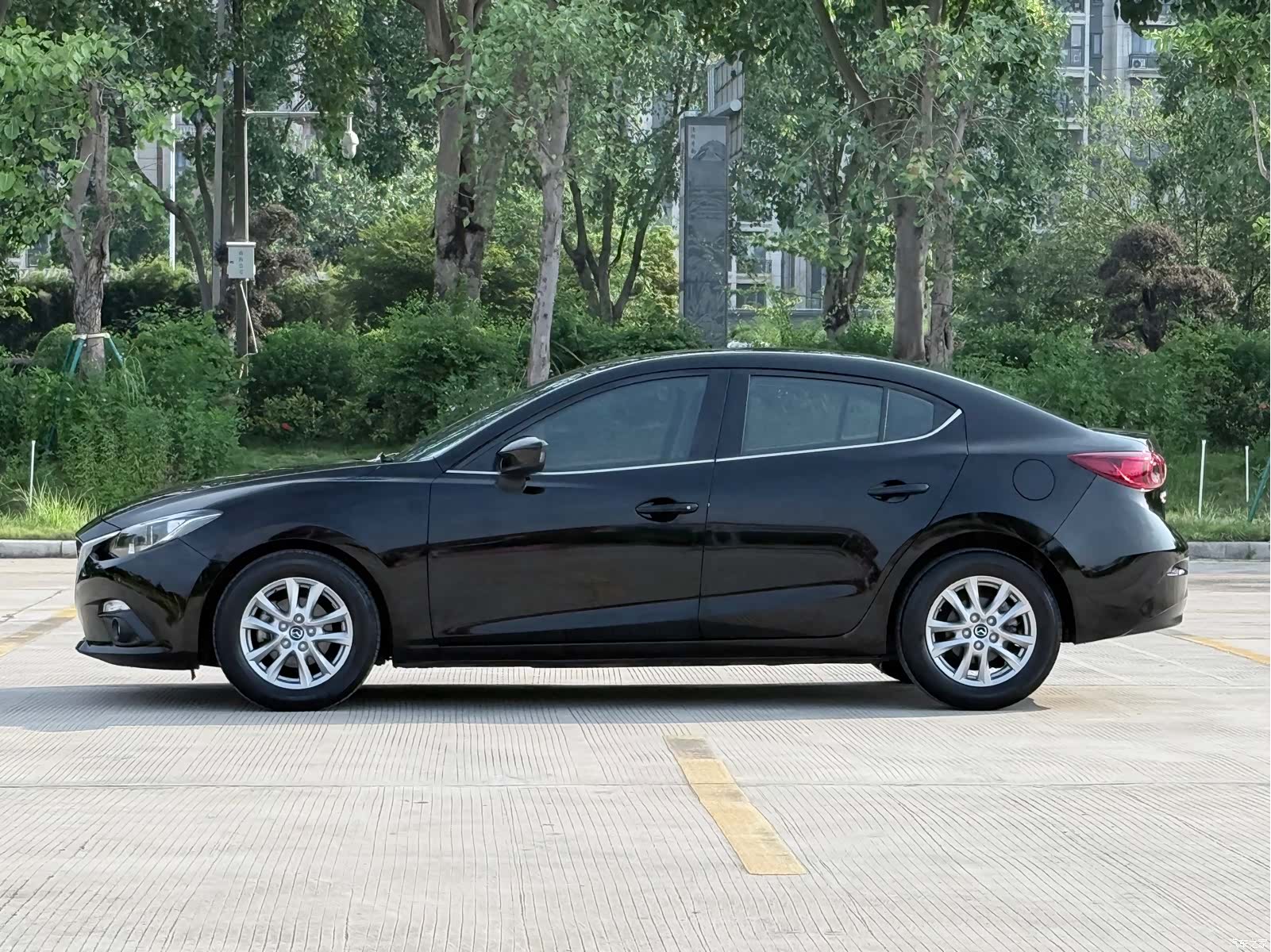 Mazda Mazda3, 2016 7