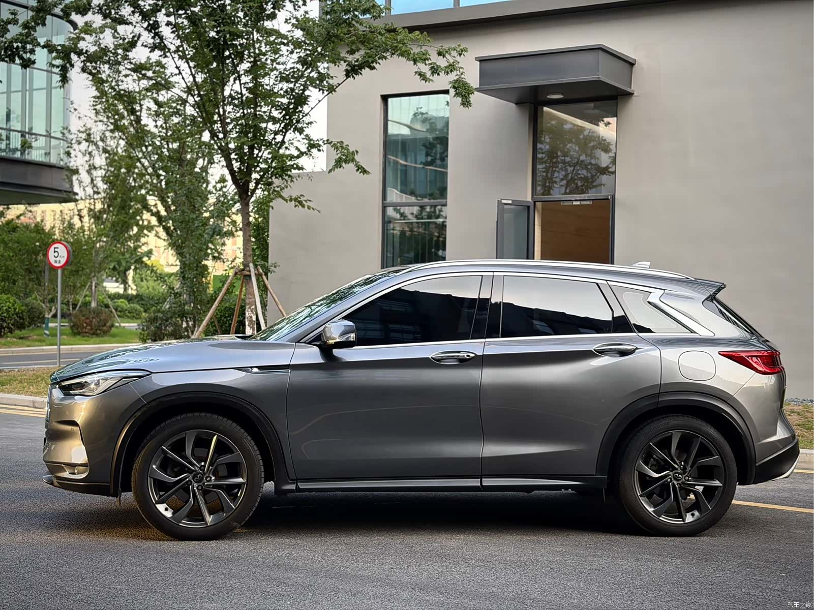Infiniti QX50, 2018 3