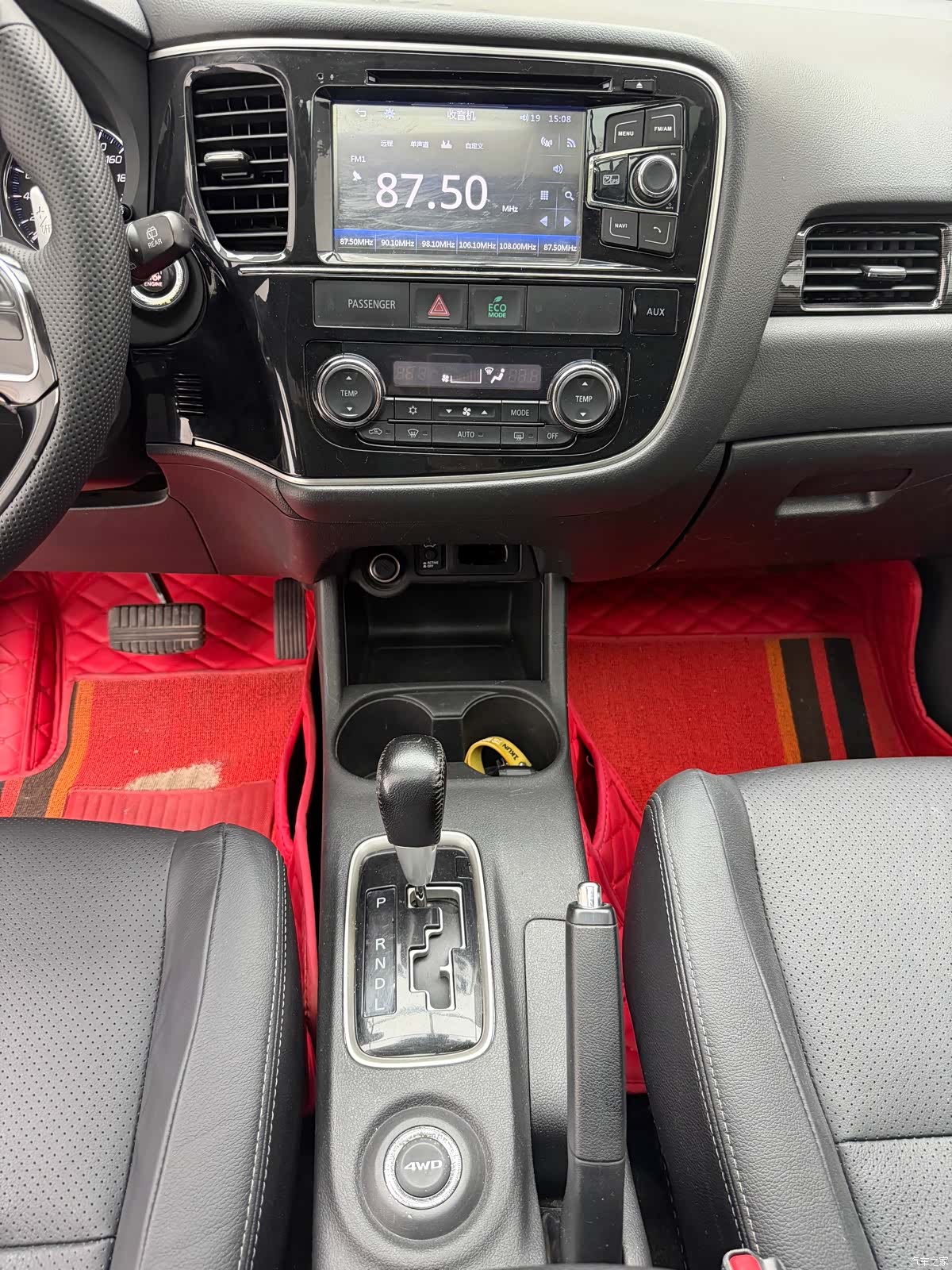 Mitsubishi Outlander, 2016 11