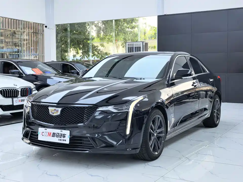 Cadillac CT4