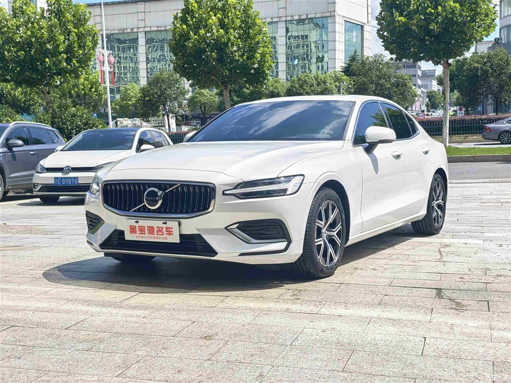 Volvo S60
