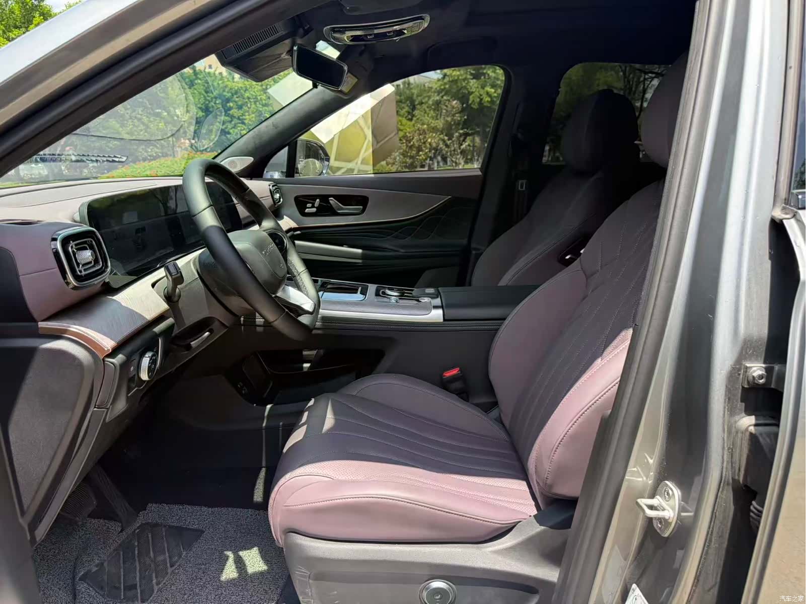 Chery Tiggo 9, 2025 4