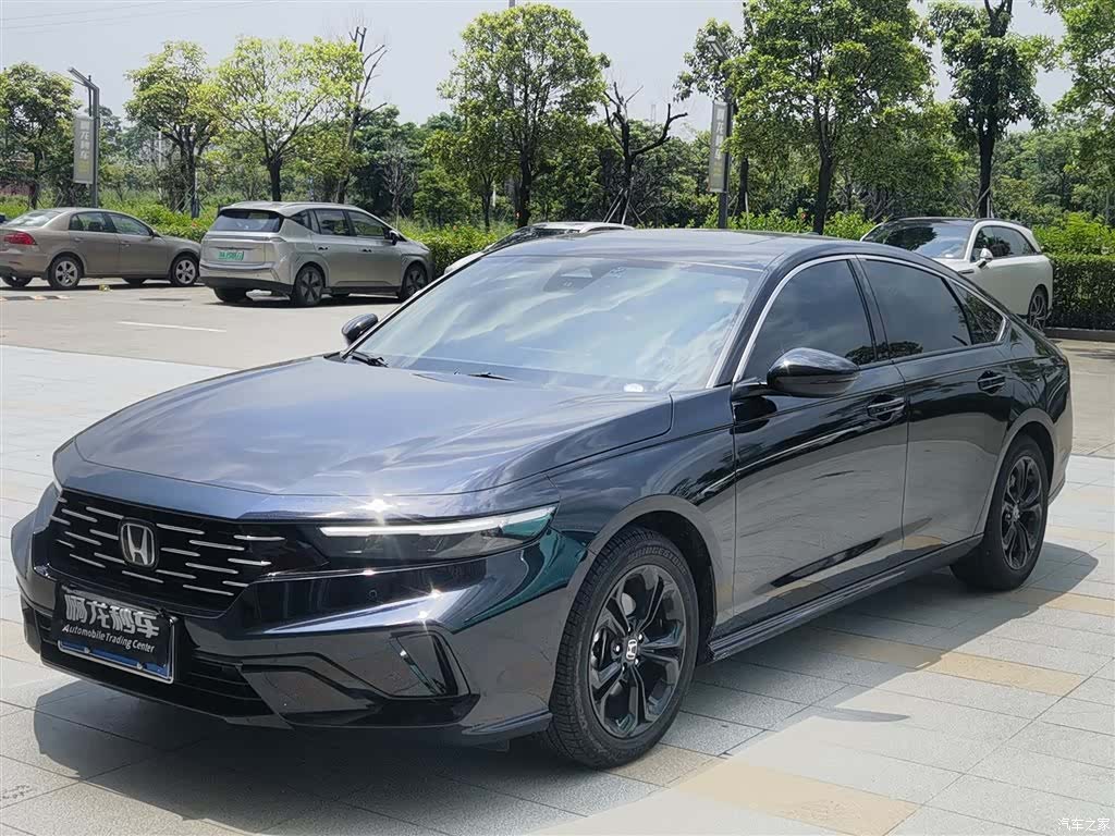 Honda Accord, 2025 1