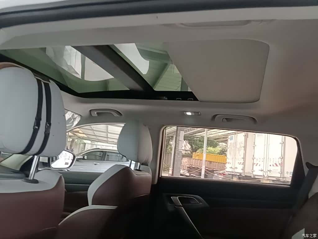 Geely Boyue, 2023 18