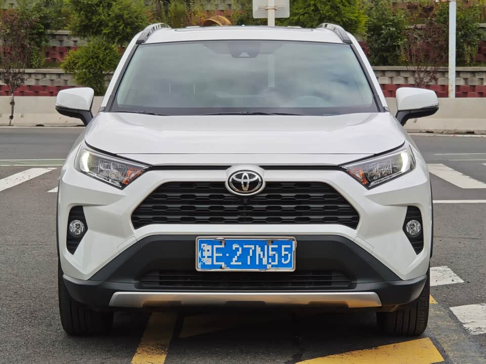 Toyota RAV4 Rongfang