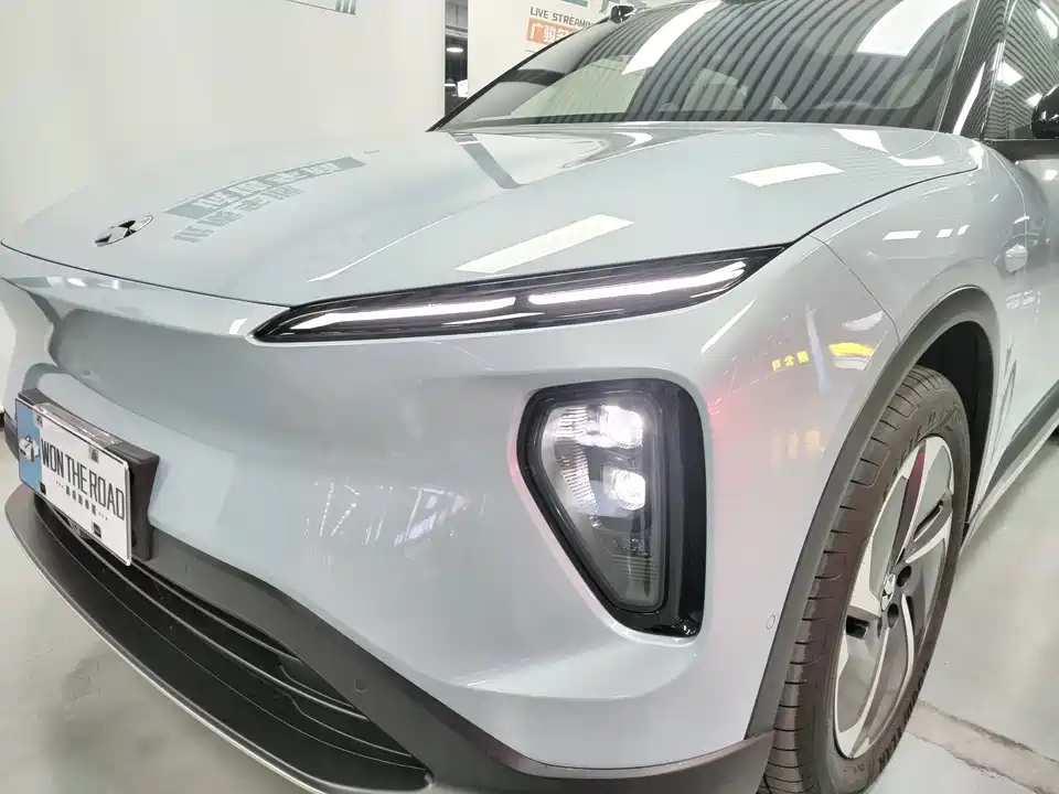 NIO ES6