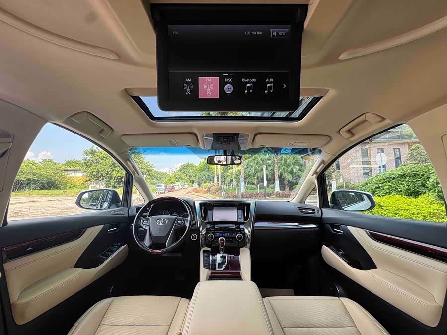 Toyota Alphard 2017, фото 8