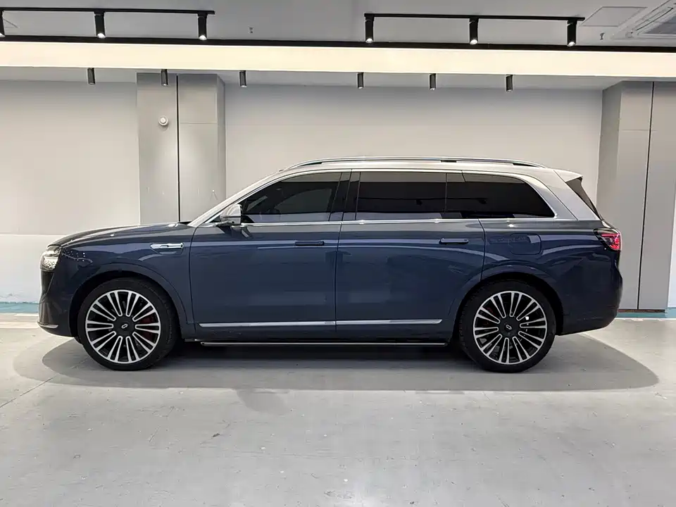 AITO Ask the world M9