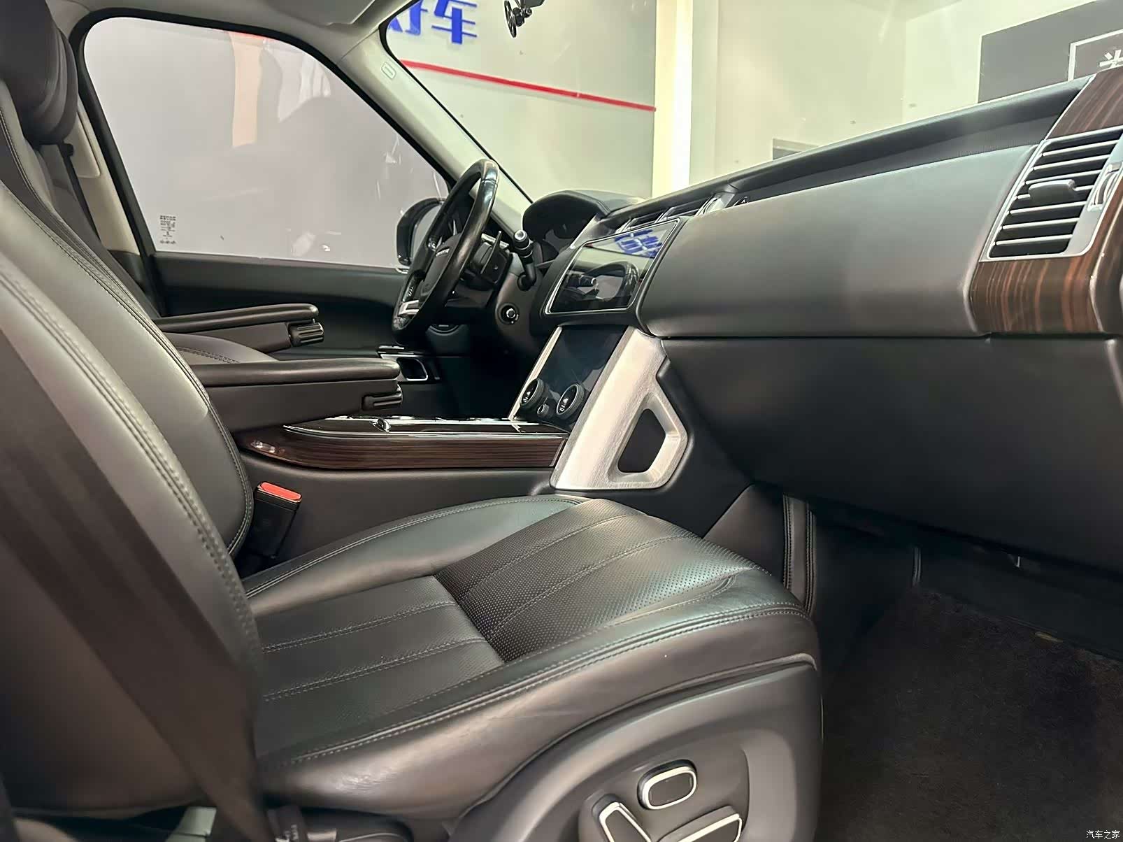 Land Rover Range Rover, 2015 8