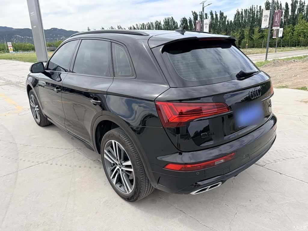 Audi Q5L, 2024 11
