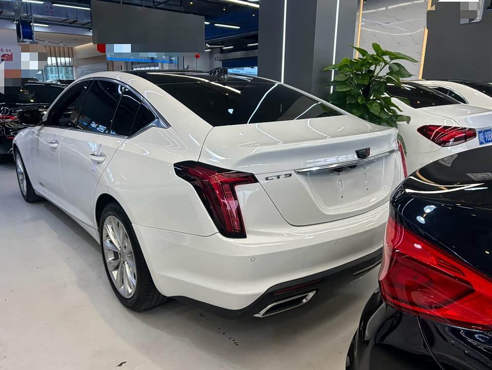 Cadillac CT5
