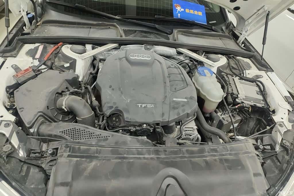 Audi A4L, 2018 10