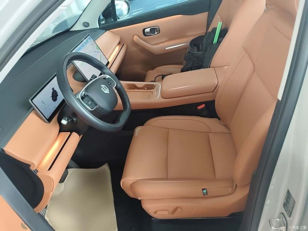 Leapmotor C10, 2025 15