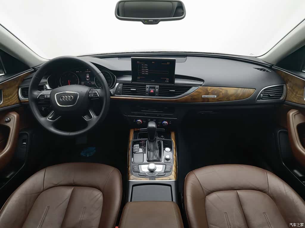 Audi A6L, 2019 все фото