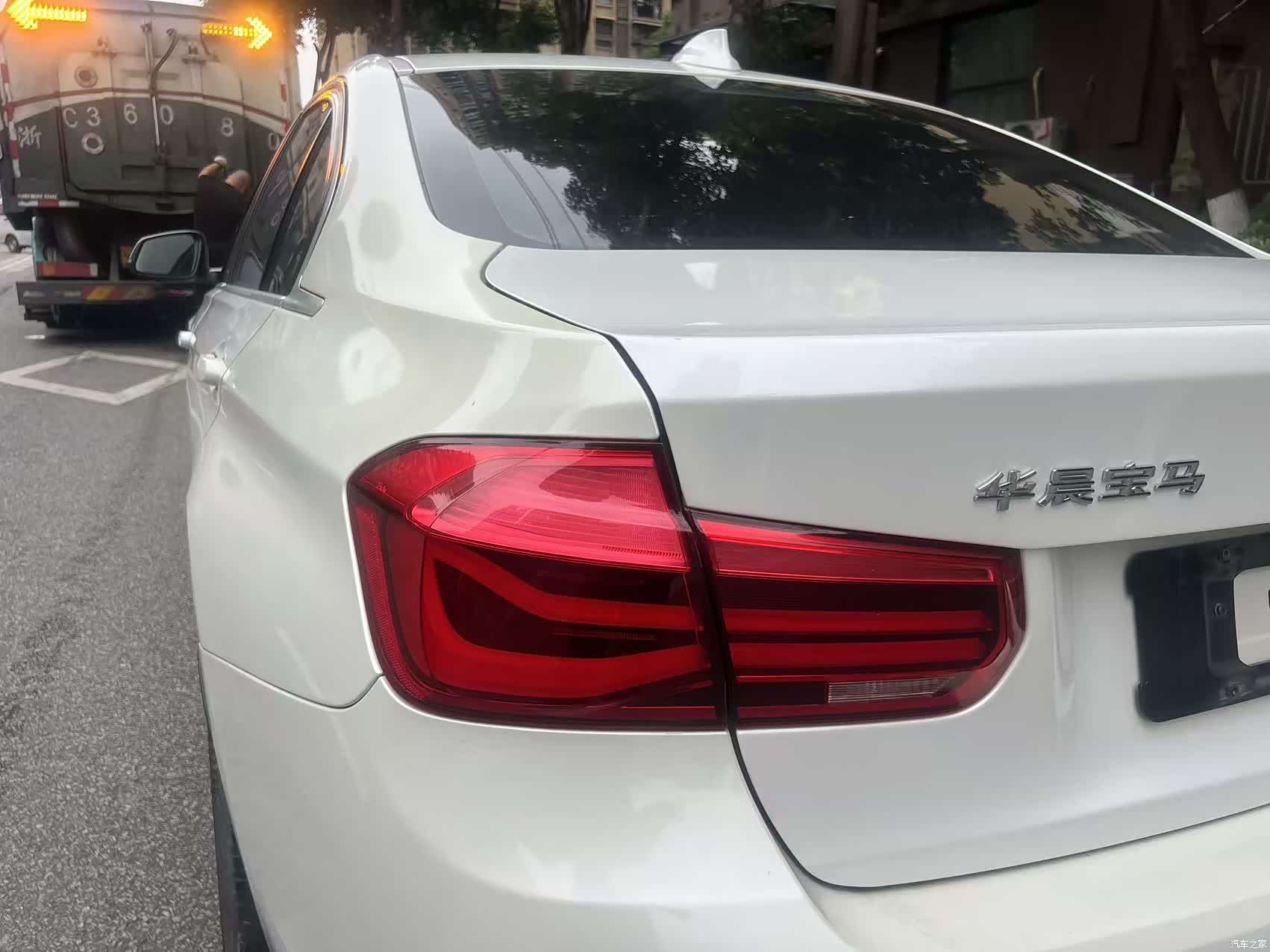 BMW 3 Series, 2018 7