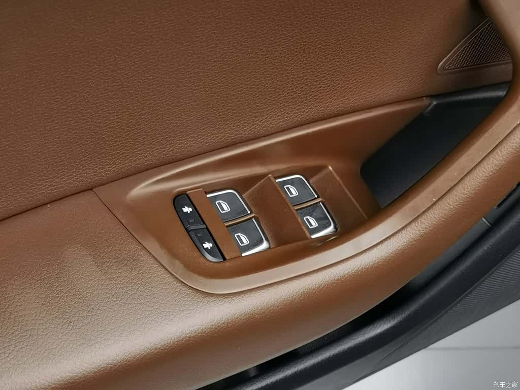 Audi A6L, 2019 9