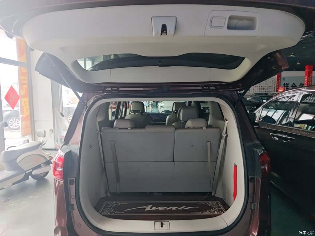 Buick GL8, 2021 19