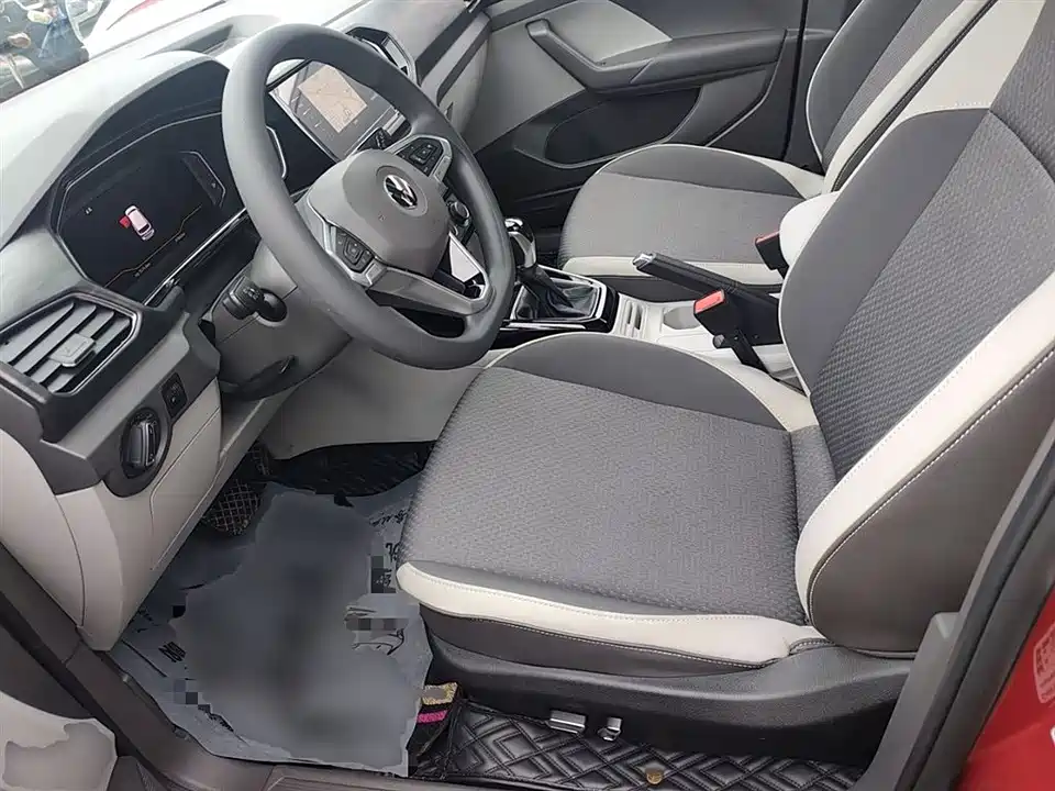 Volkswagen Exploring the shadow