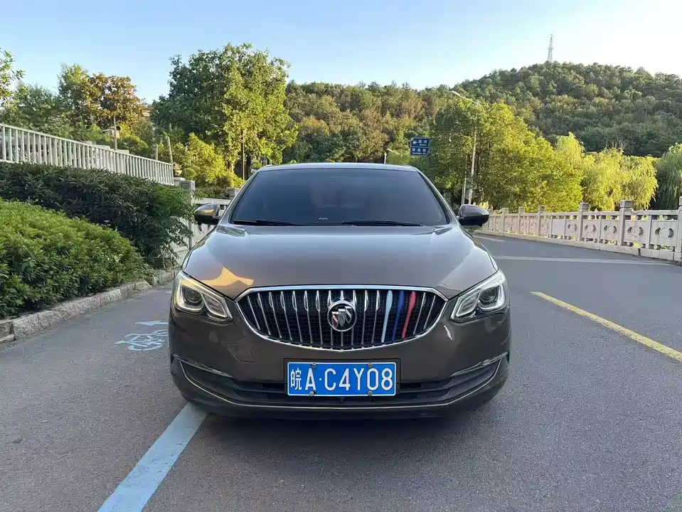 Buick Yinglang
