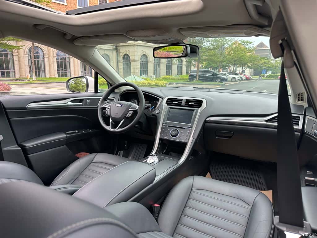 Ford Mondeo, 2017 10