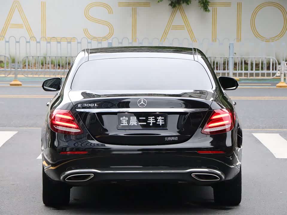 Mercedes-Benz E-class Mercedes-Benz E-class