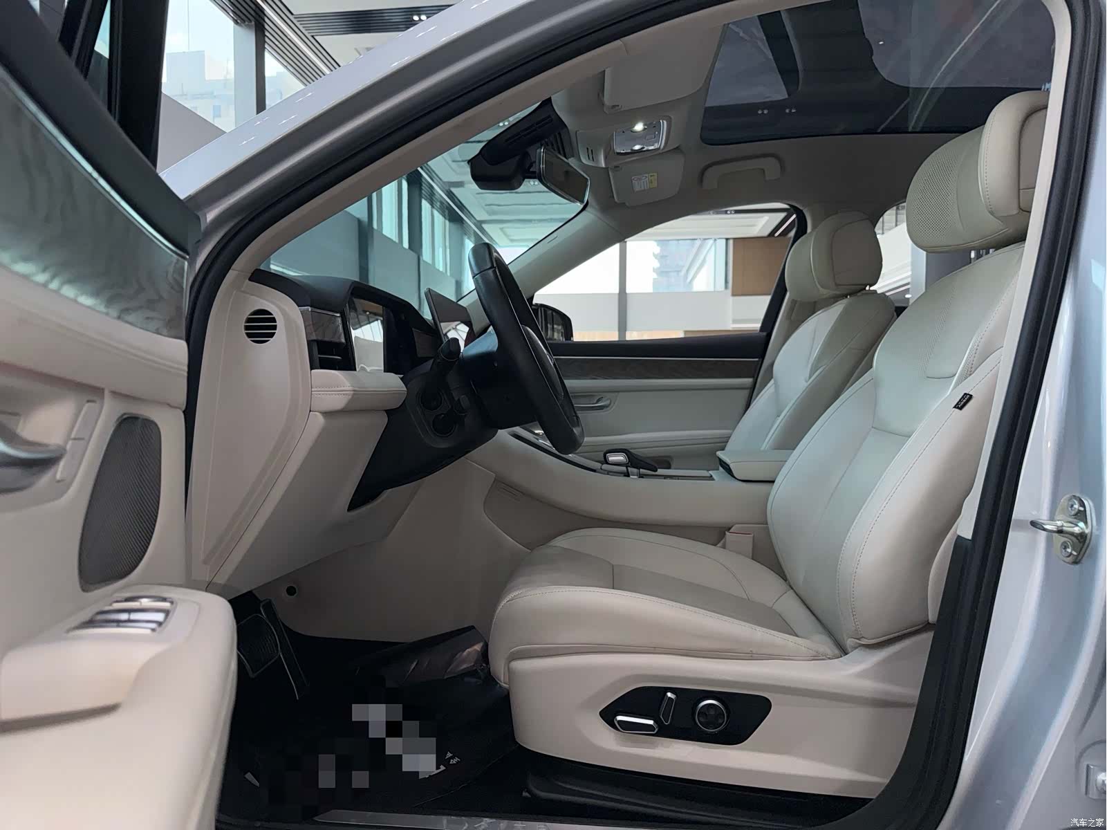 AITO M5, 2022 4